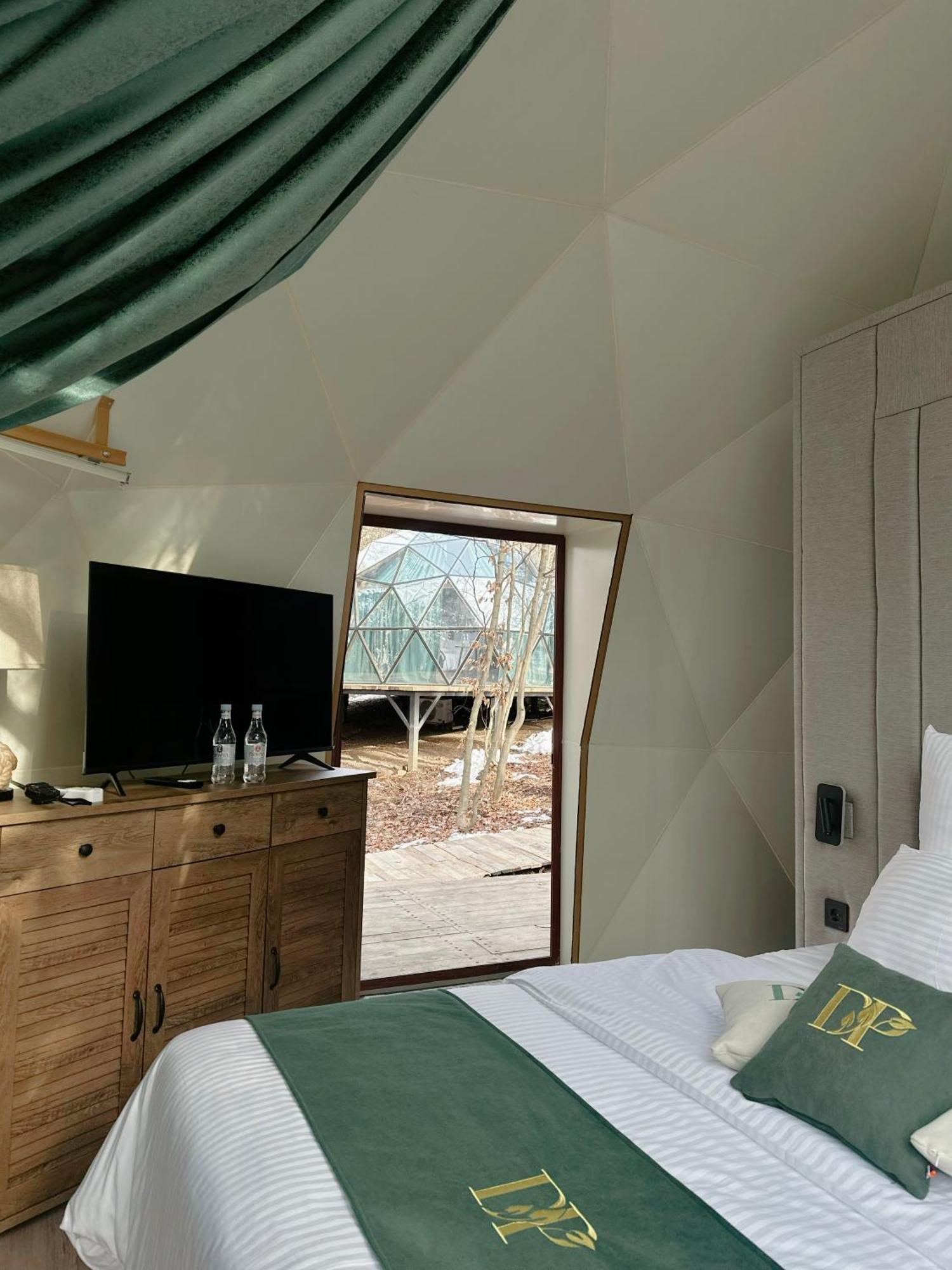 Dream Park Hotell Gyulagarak Exteriör bild